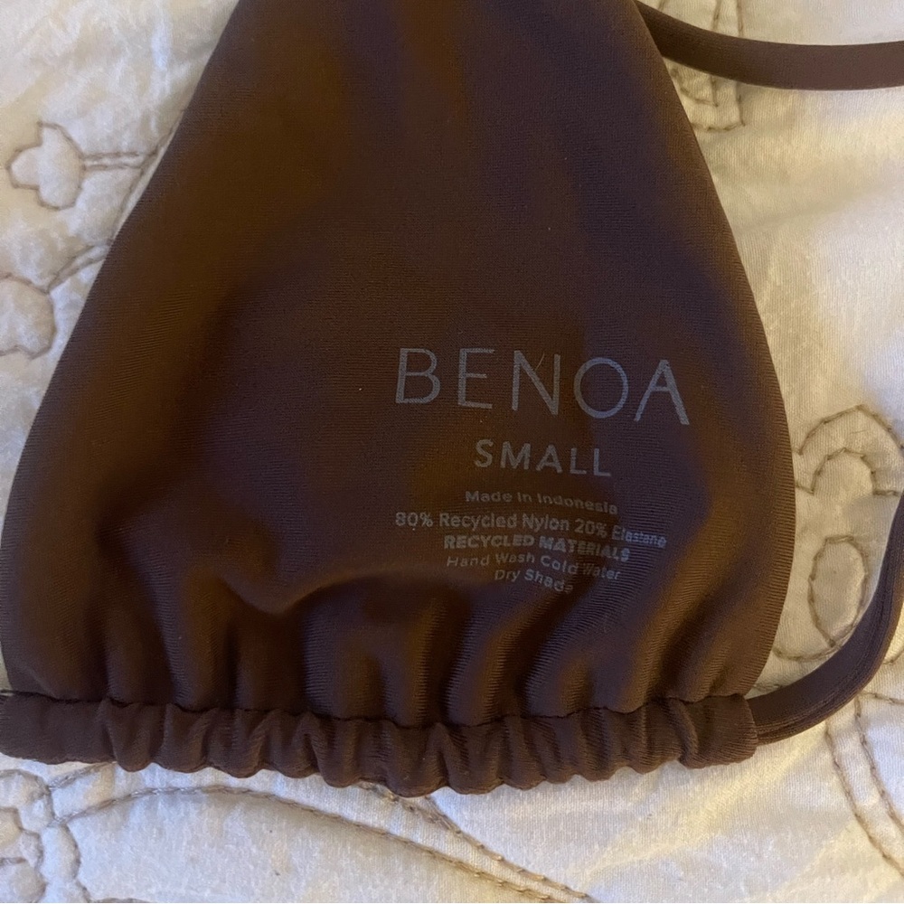 benoa mariko top!